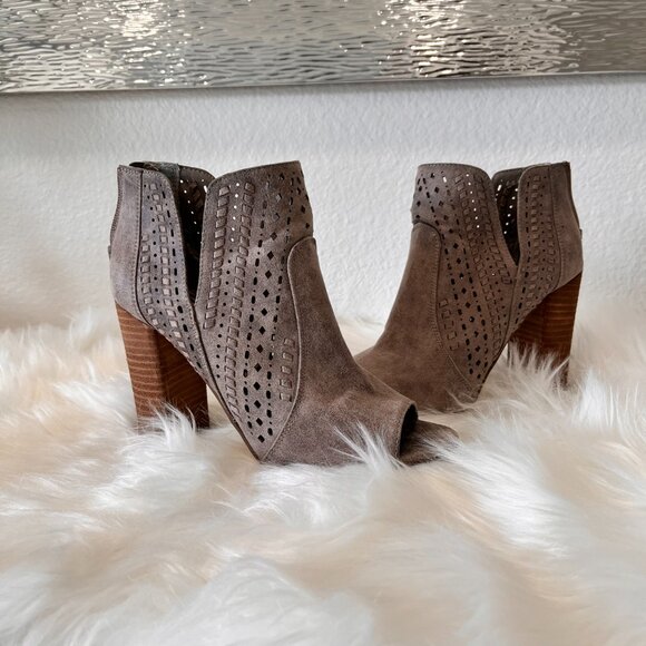 Carlos Santana "Libbie" Peep Toe Block Heel Botties Zip Back 7.5 - Picture 4 of 10